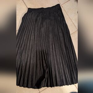 SHEIN Black A-Line Pleated Skirt